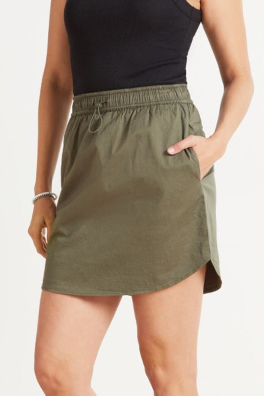SUNDRY FOR EVEREVE Sunday Skirt with Bungee Drawcord in Olive // 3 (L)